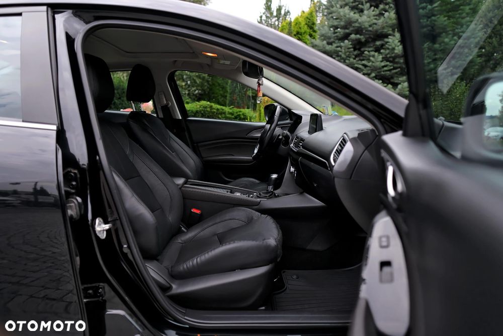 Mazda 3 - 18