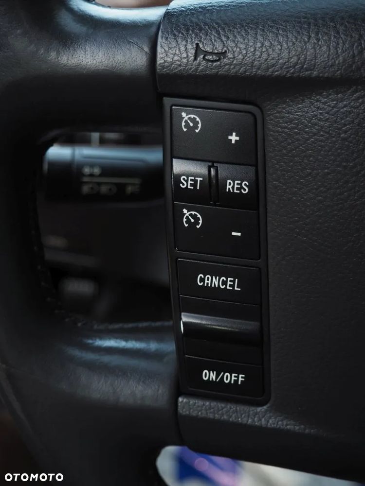 Volkswagen Touareg 3.0 V6 TDI DPF Automatik - 31