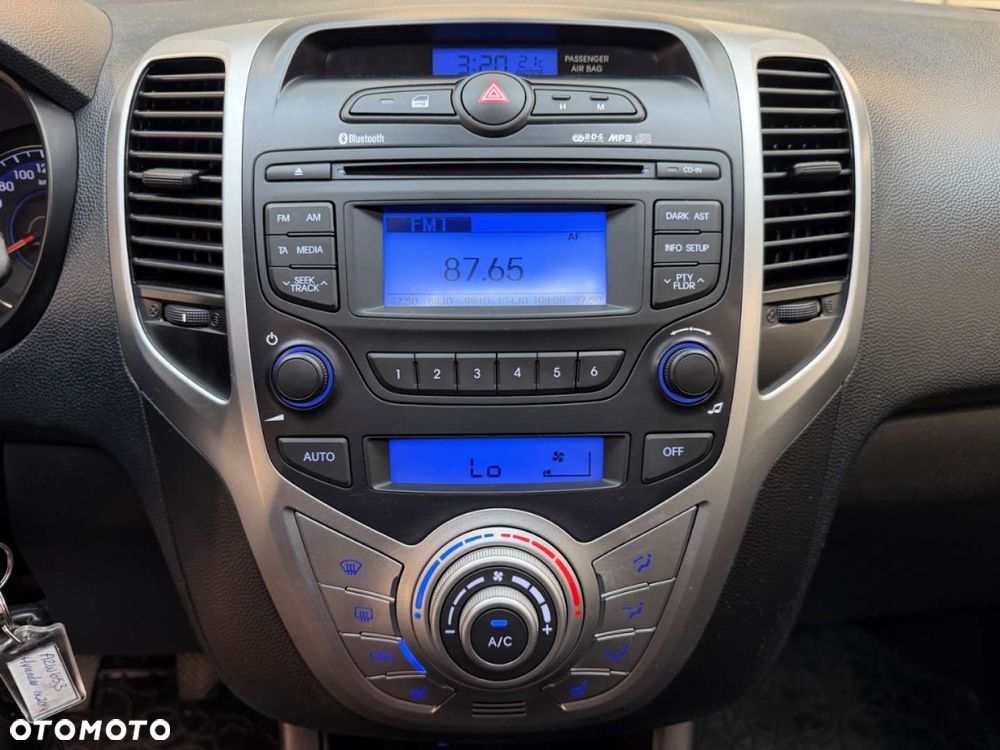 Hyundai ix20 - 28