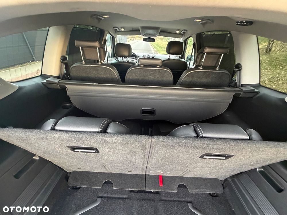 Ford S-Max 2.0 TDCi DPF Titanium - 15