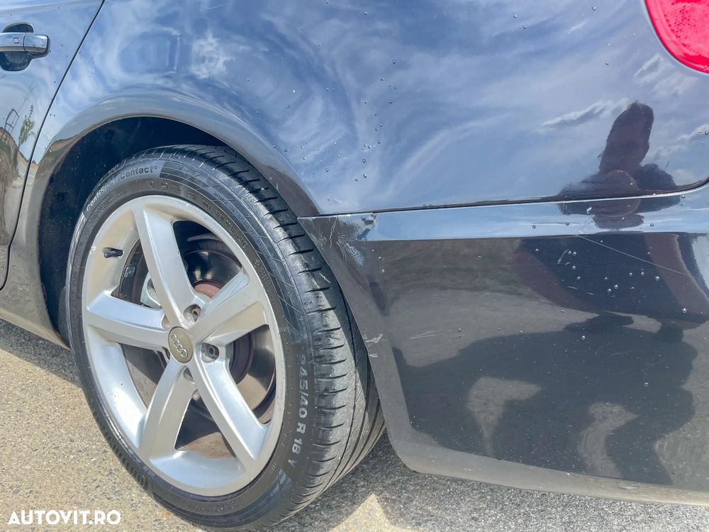 Audi A4 Avant 2.0 TDI Quattro - 10