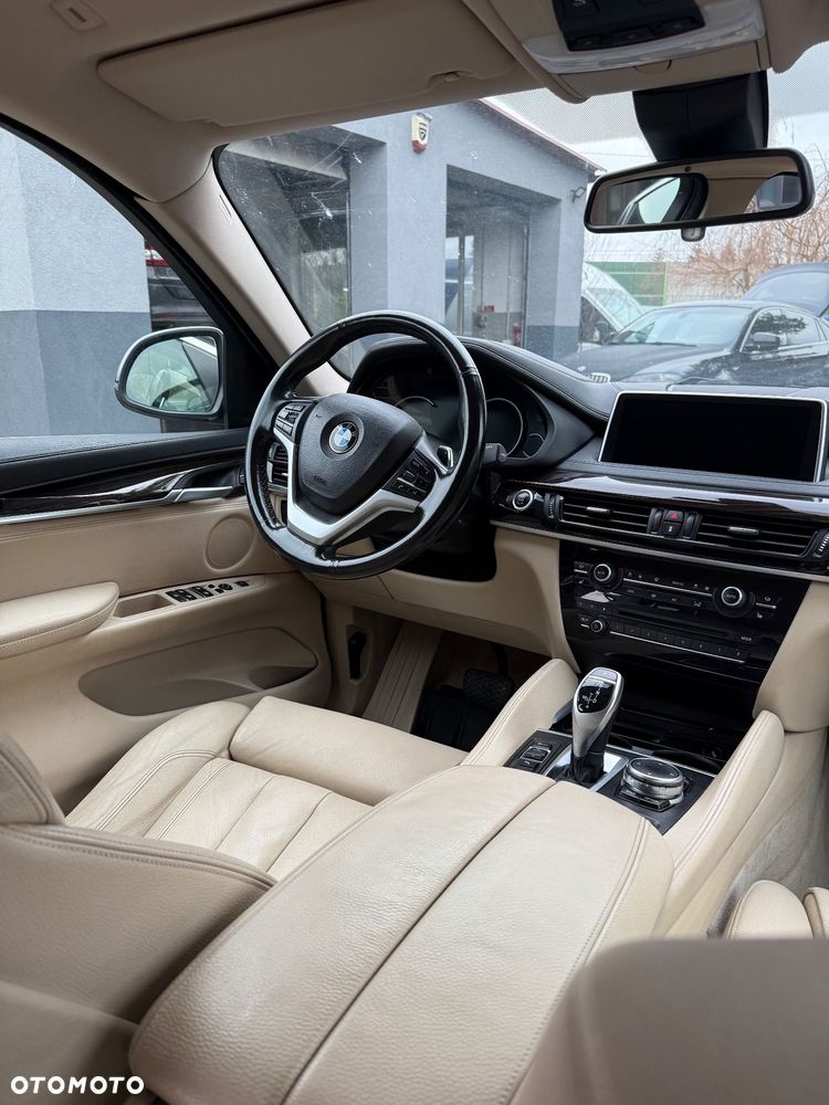 BMW X6 xDrive40d - 11