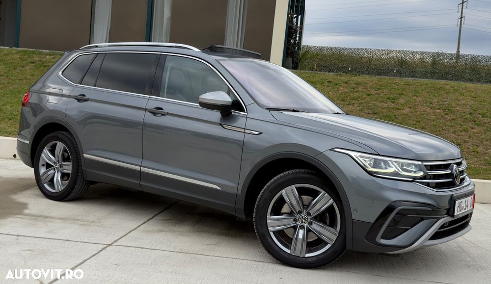 Volkswagen Tiguan 2.0 TDI SCR 4MOTION DSG Elegance - 28