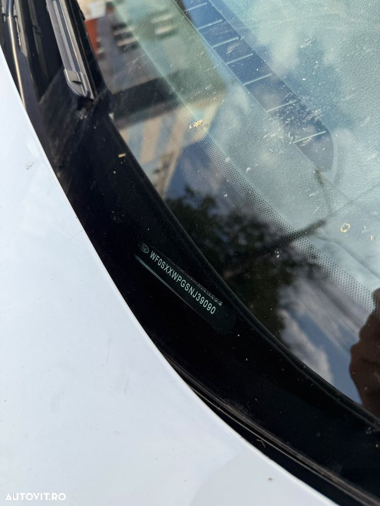 Ford TRANSIT CONNECT - 13