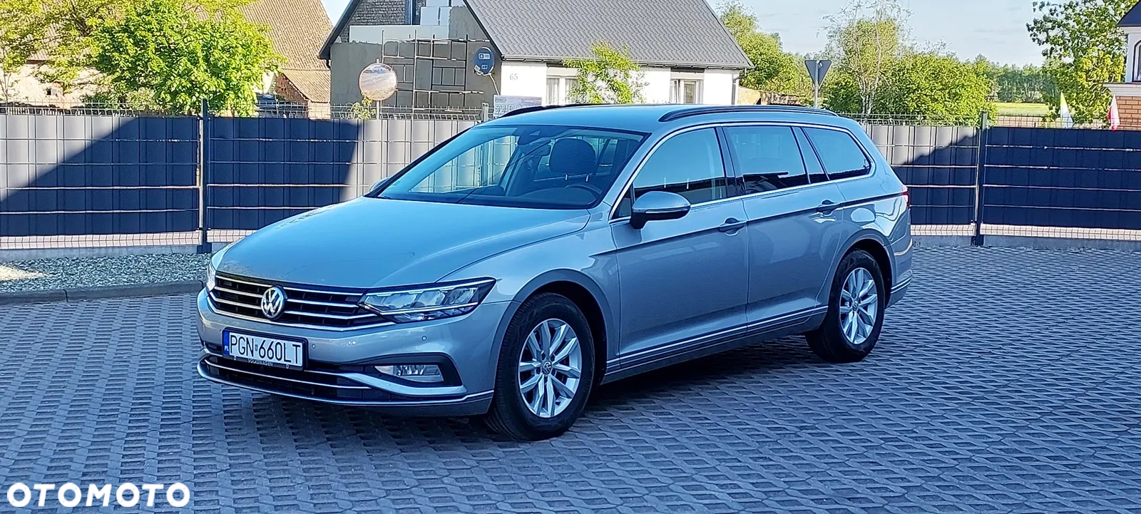 Volkswagen Passat - 15