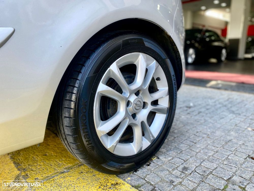 Opel Corsa 1.3 CDTi - 11