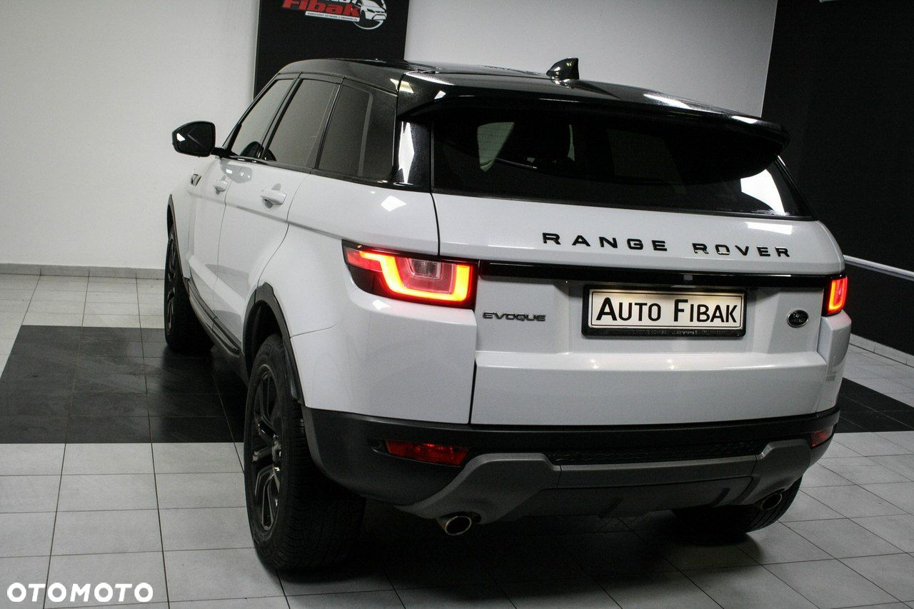 Land Rover Range Rover Evoque - 11