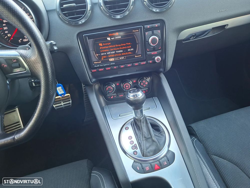Audi TT Coupé 2.0 TFSI S tronic - 28