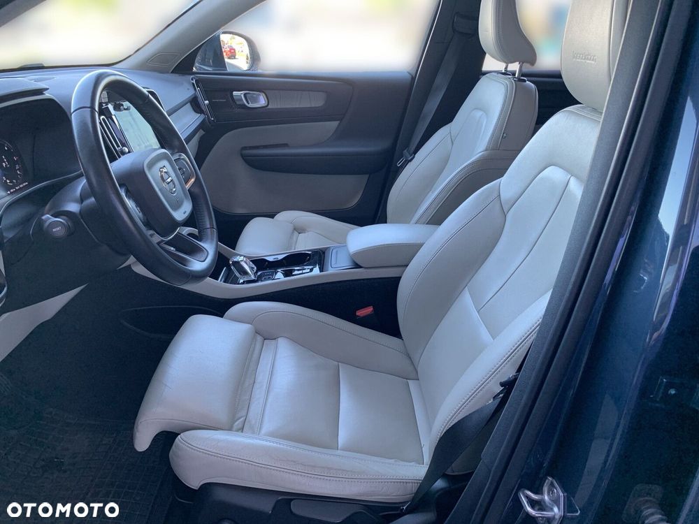 Volvo XC 40 - 11