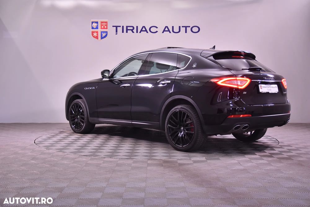 Maserati Levante - 3