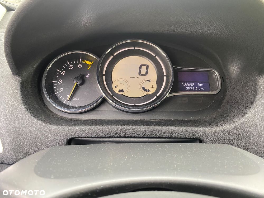 Renault Megane - 10