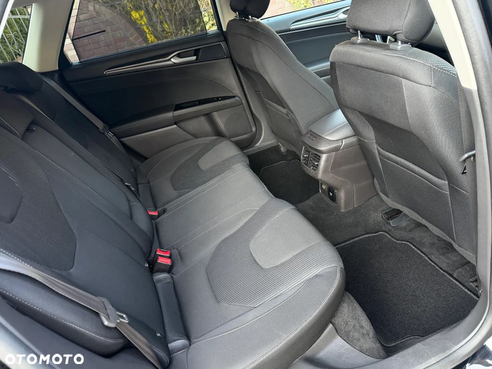 Ford Mondeo SW 2.0 EcoBlue Titanium - 33
