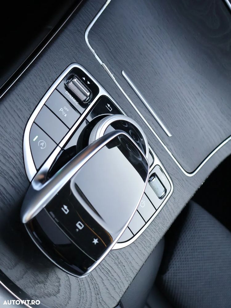 Mercedes-Benz C 220 CDI DPF Automatik Avantgarde - 22