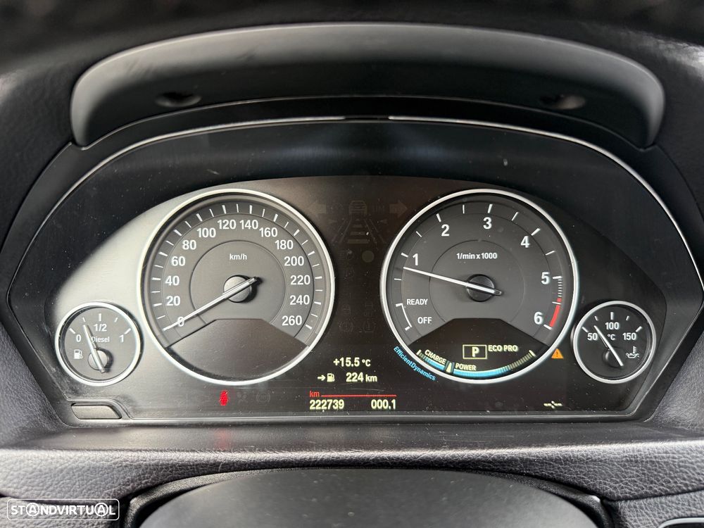 BMW 320 d Touring Aut. Efficient Dynamics Edition - 18