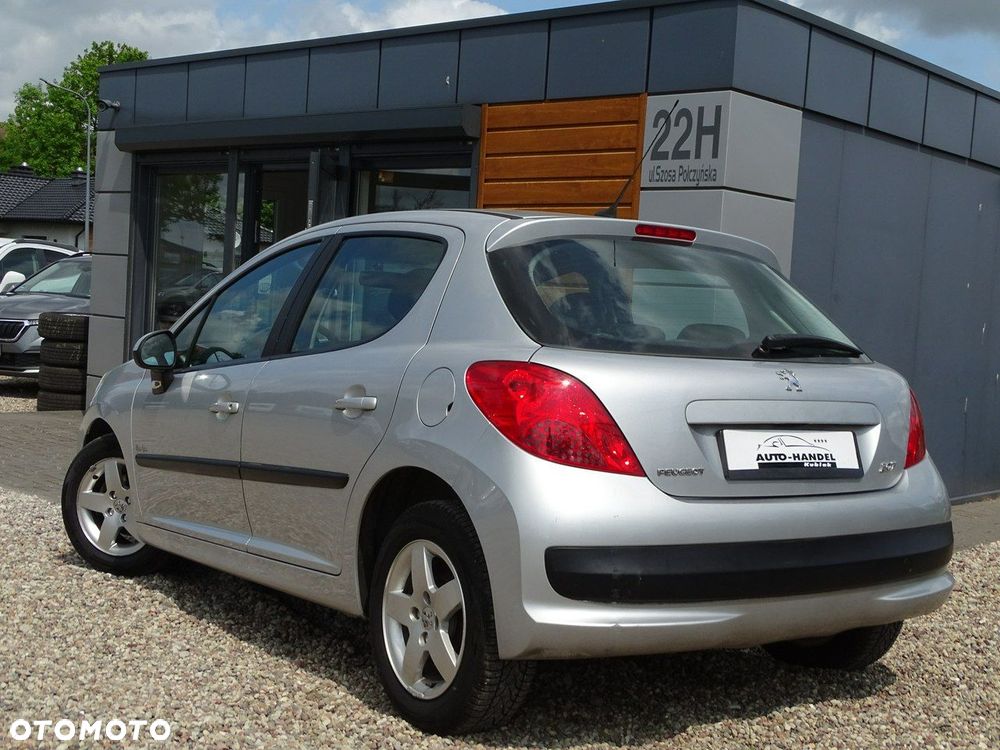 Peugeot 207 - 5