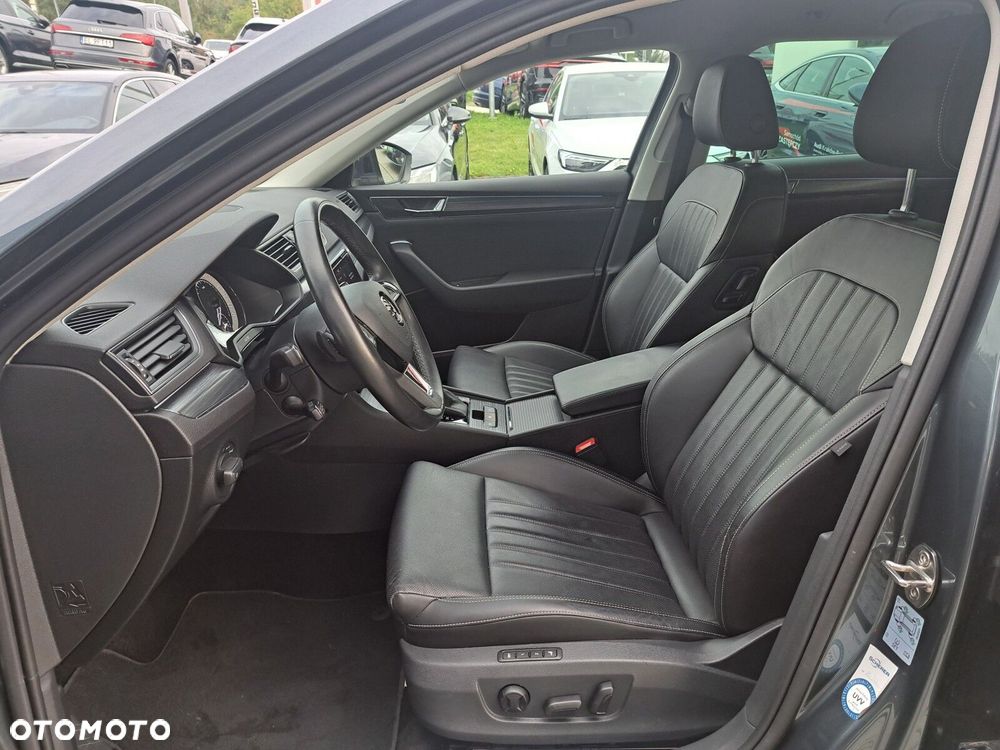 Skoda Superb 2.0 TDI 4x4 Style DSG - 33