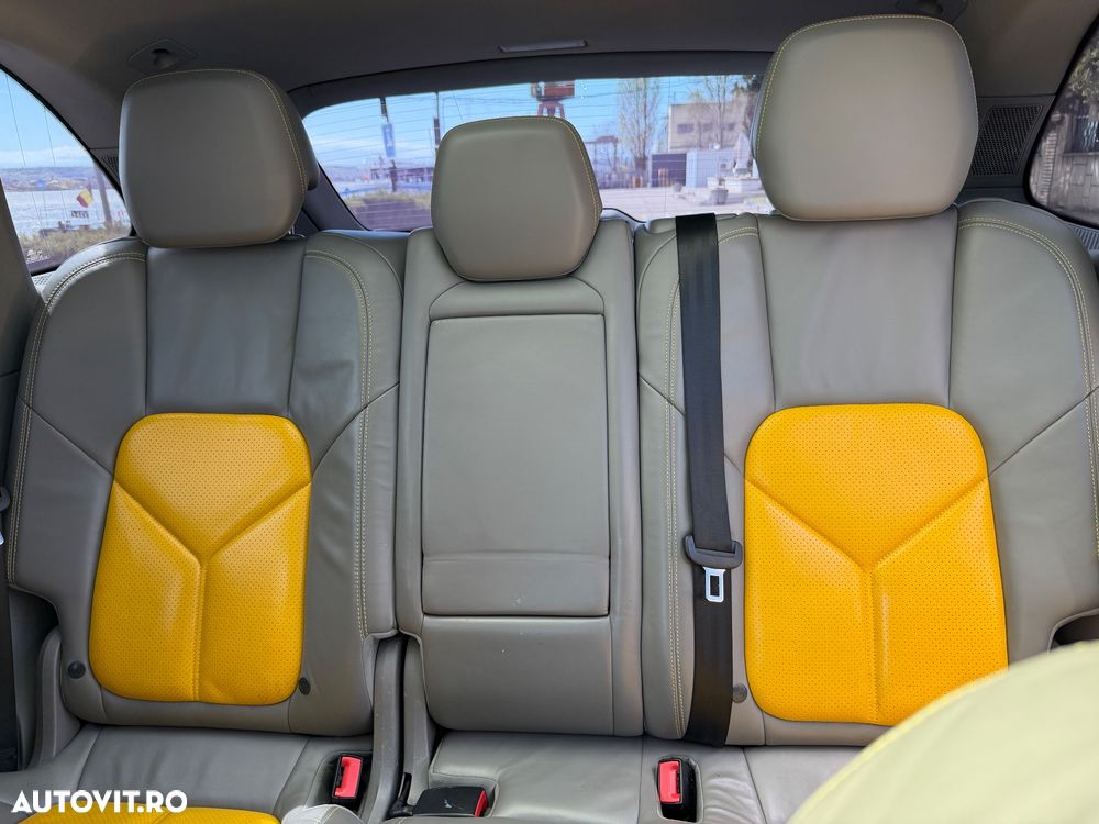 Porsche Cayenne S Tiptronic S - 14