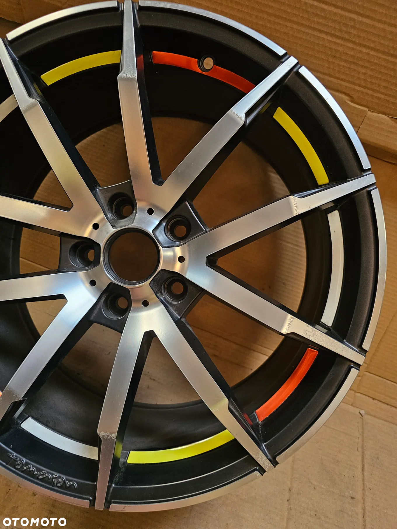 (F82) Tomason BMW 3 5 / TN10 8519 / 8,5Jx19 ET35 5x120 - 3
