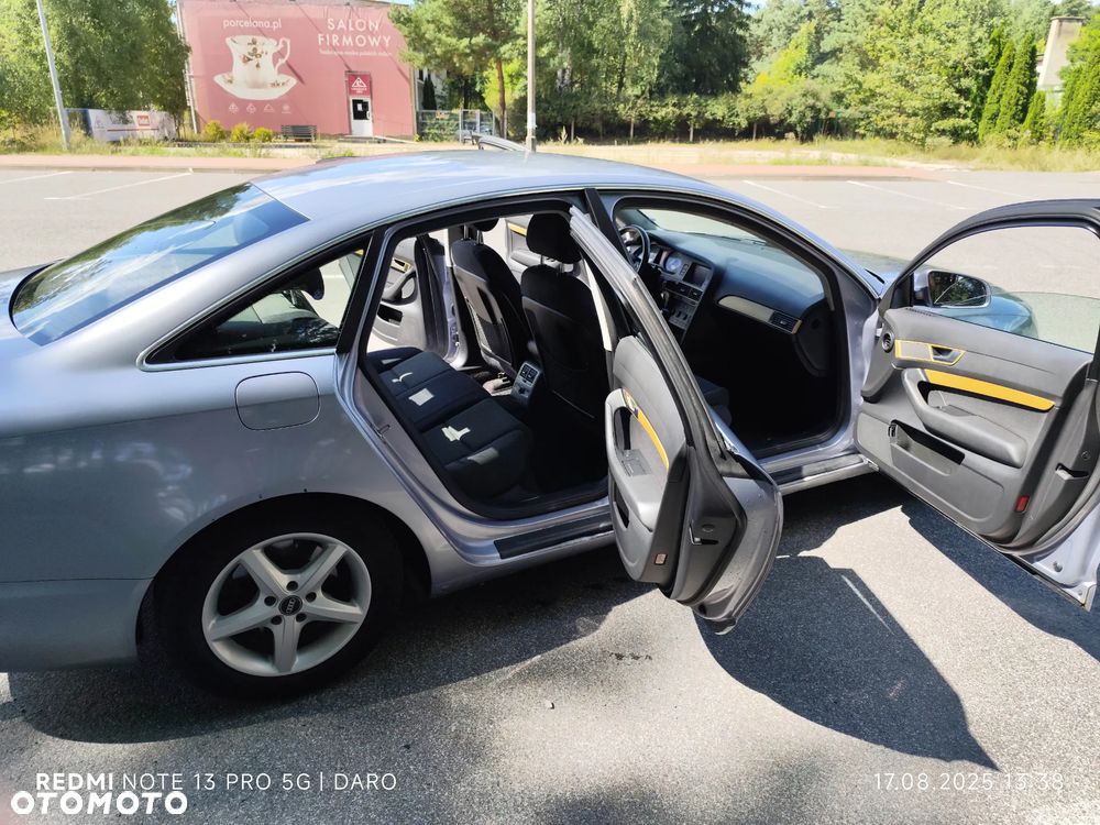 Audi A6 ver-2-4-multitronic - 12