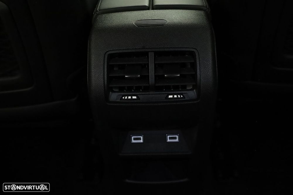 DS DS4 4 1.2 PureTech Performance Line EAT8 - 21