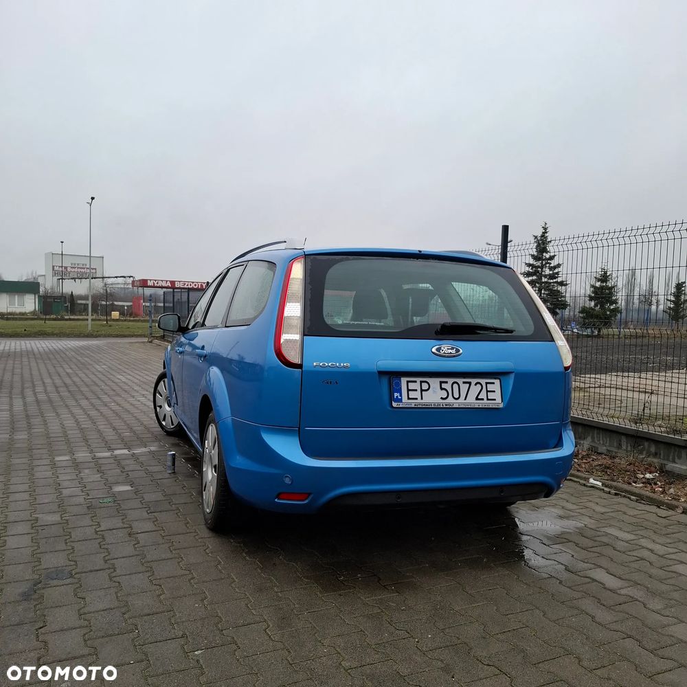 Ford Focus 1.6 X100 - 3