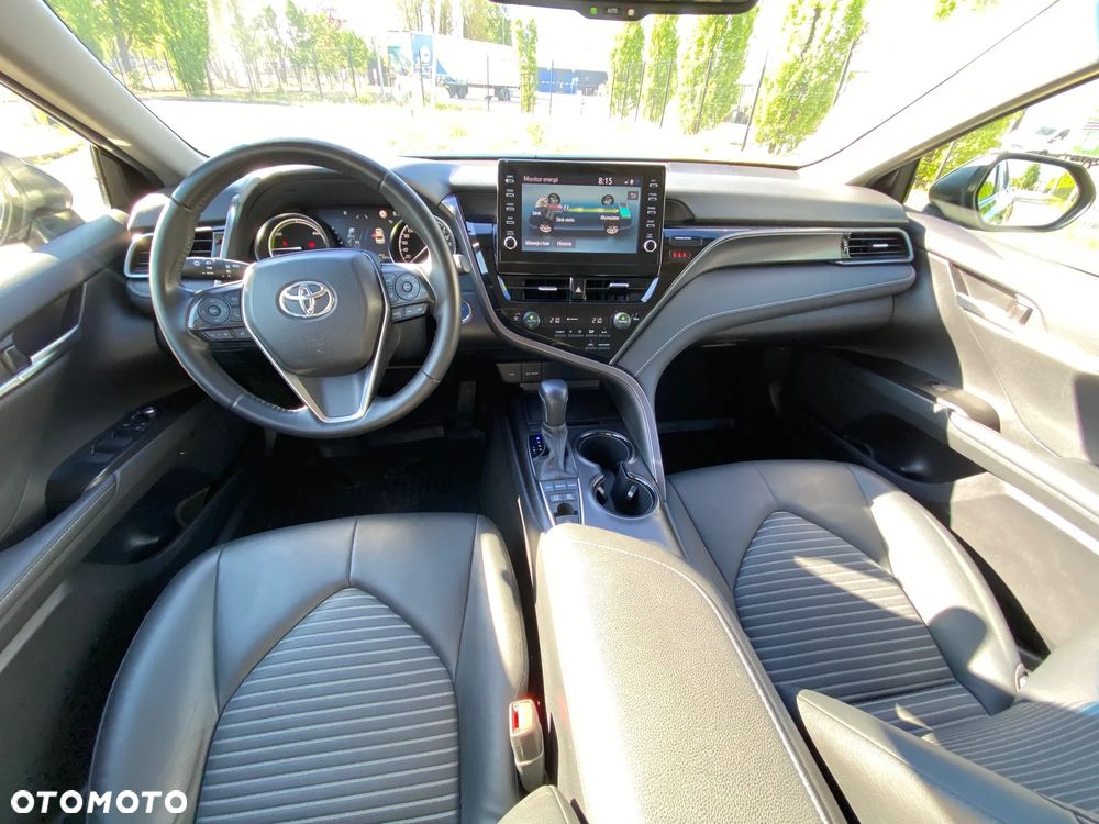 Toyota Camry 2.5 Hybrid Prestige CVT - 12