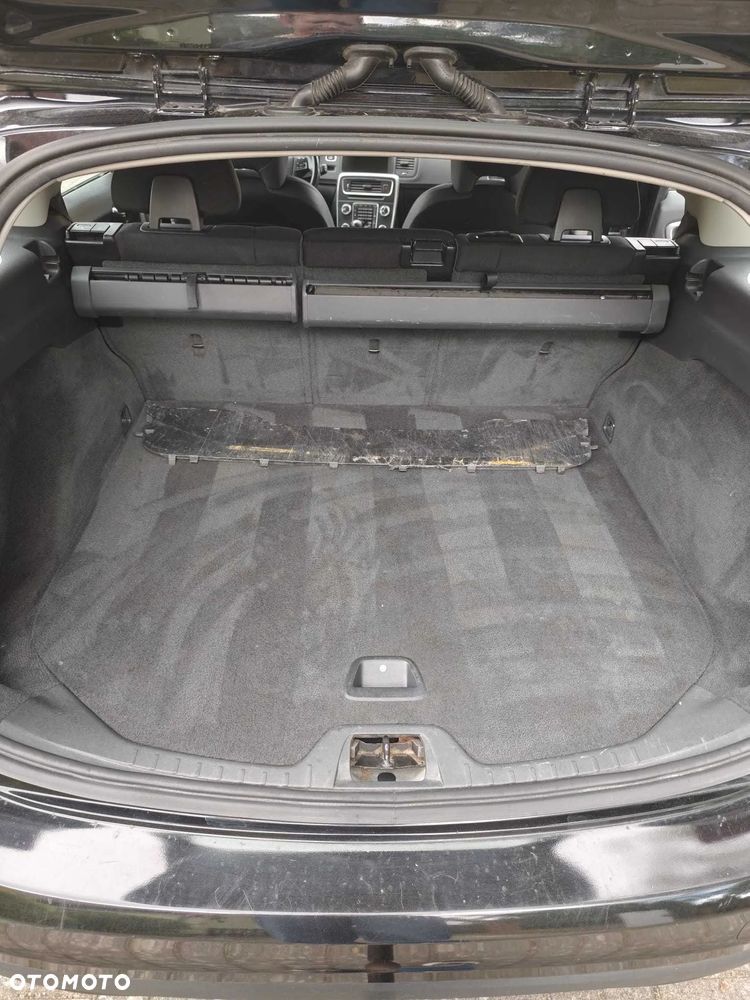 Volvo V60 D3 Kinetic - 11