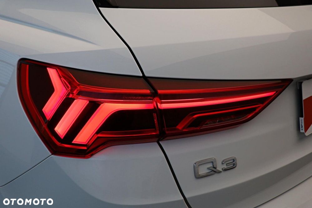 Audi Q3 - 6