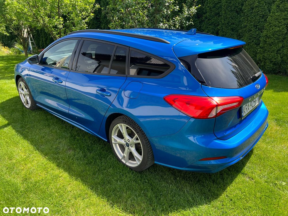 Ford Focus 1.5 EcoBoost Start-Stopp-System ST-LINE - 11