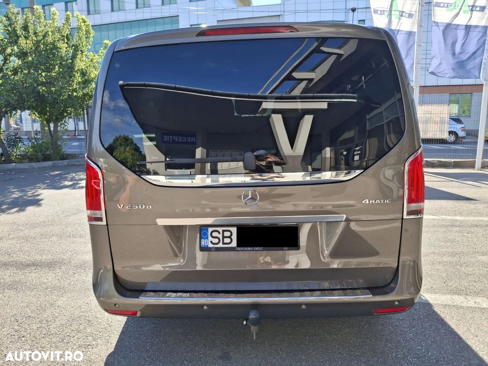 Mercedes-Benz V 250 (BlueTEC) d lang 4Matic 7G-TRONIC - 4