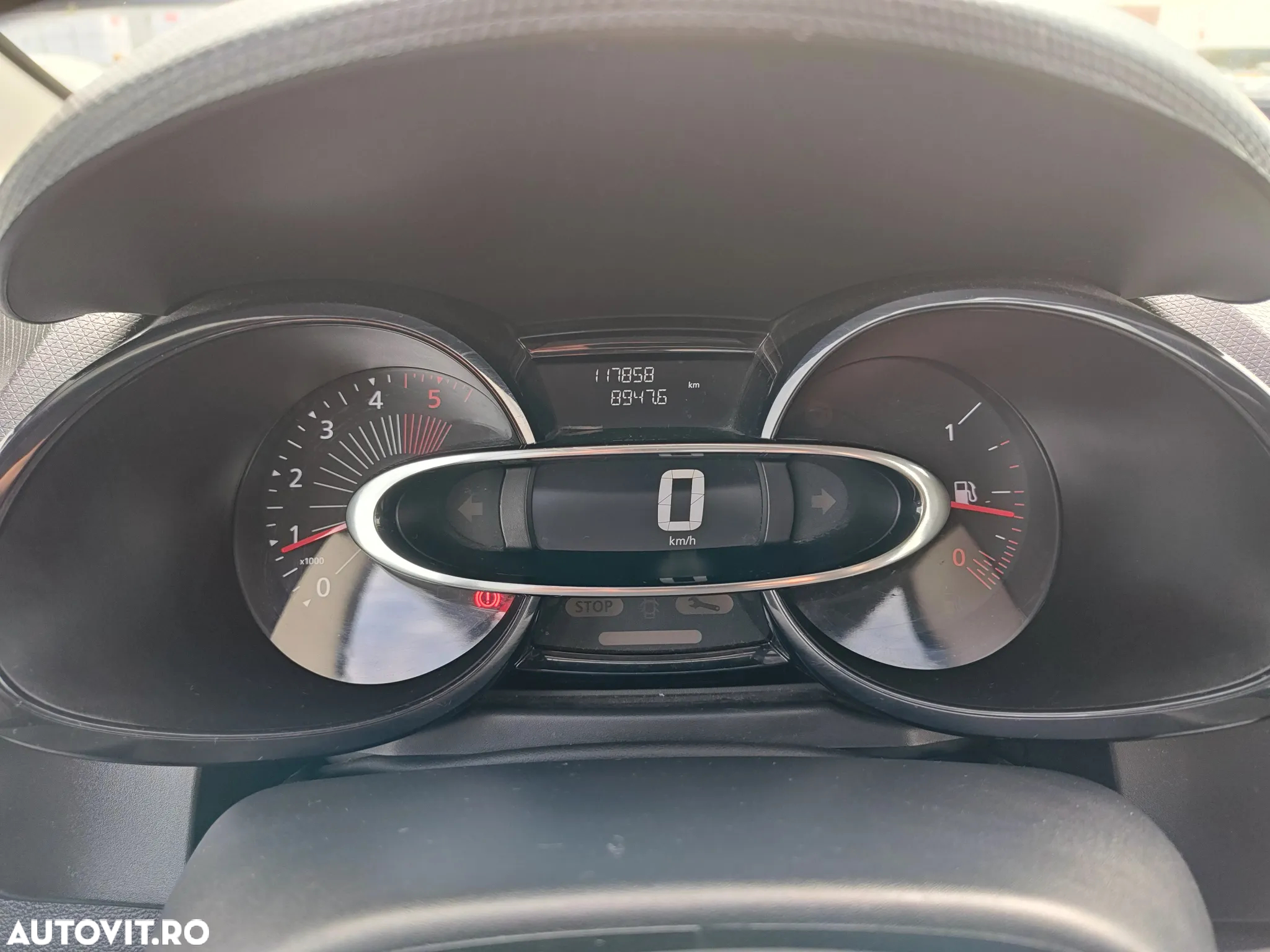 Renault Clio IV 1.5 dCi Authentique - 14