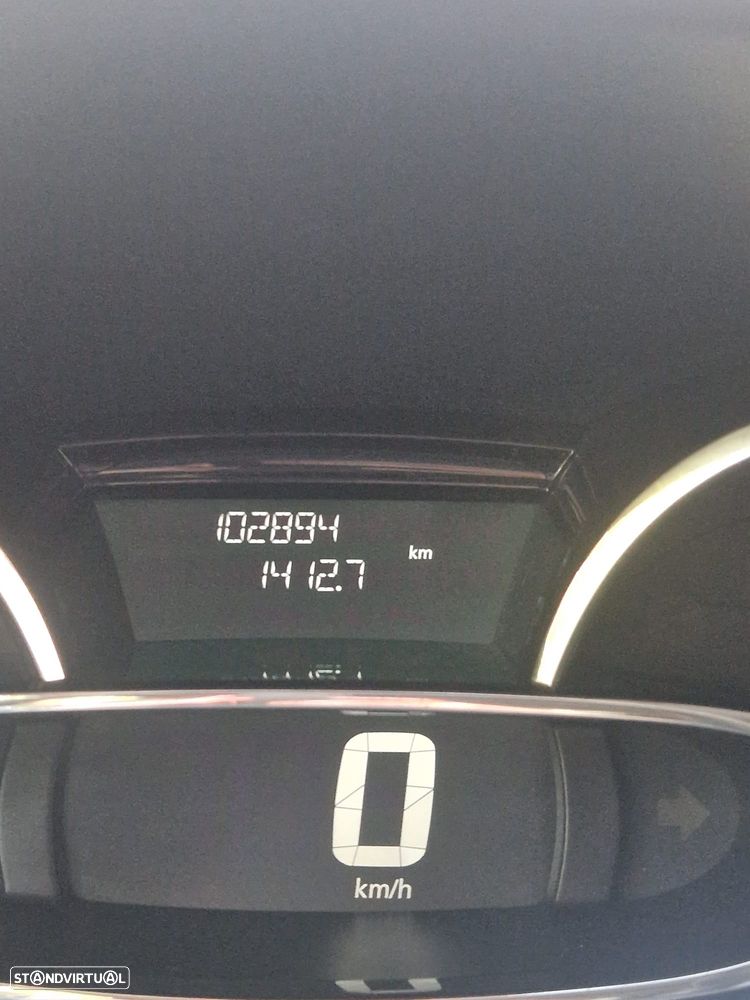 Renault Clio 0.9 TCE Dynamique S - 15