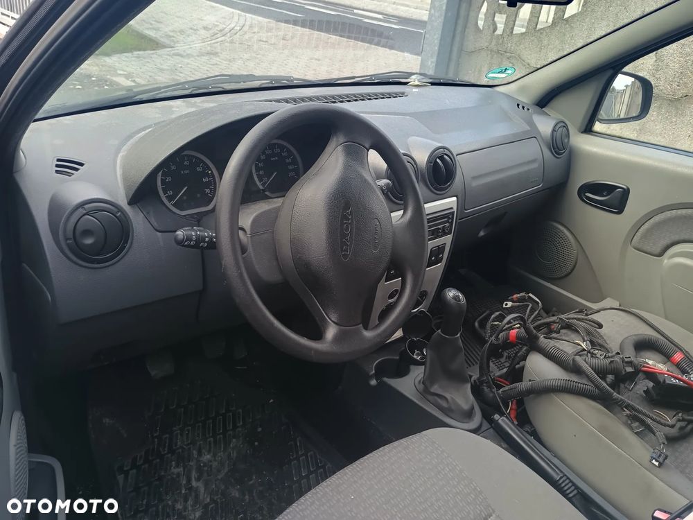 Dacia Logan 1.6 Laureate - 8