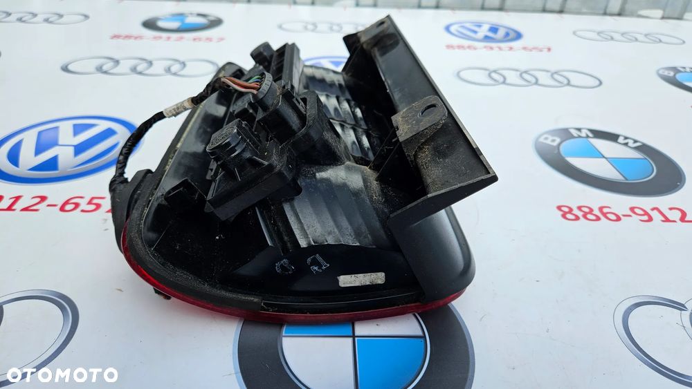 VW Caddy 2K III 3 LIFE 2003-2010 Lampa tył prawy Lampa tylna prawa z kostką 2K0945112A EUROPA ŁADAN KOMPLETNA - 6