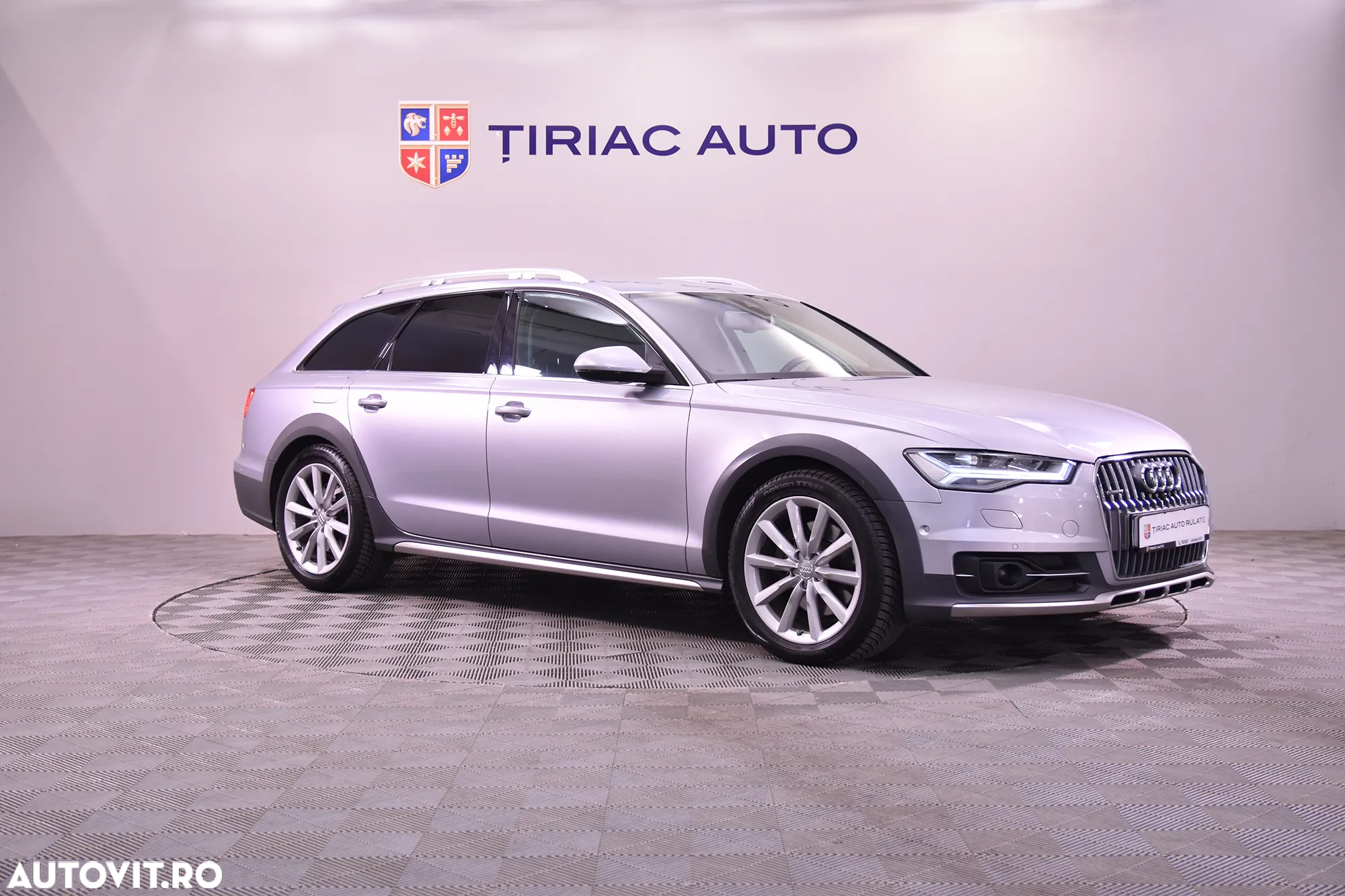 Audi A6 Allroad 3.0 TDI Quattro S tronic - 7