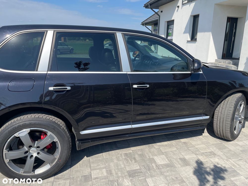 Porsche Cayenne - 40