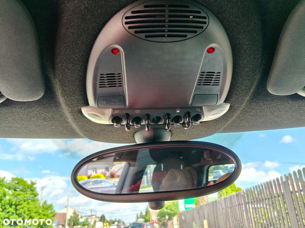 MINI Clubman - 24