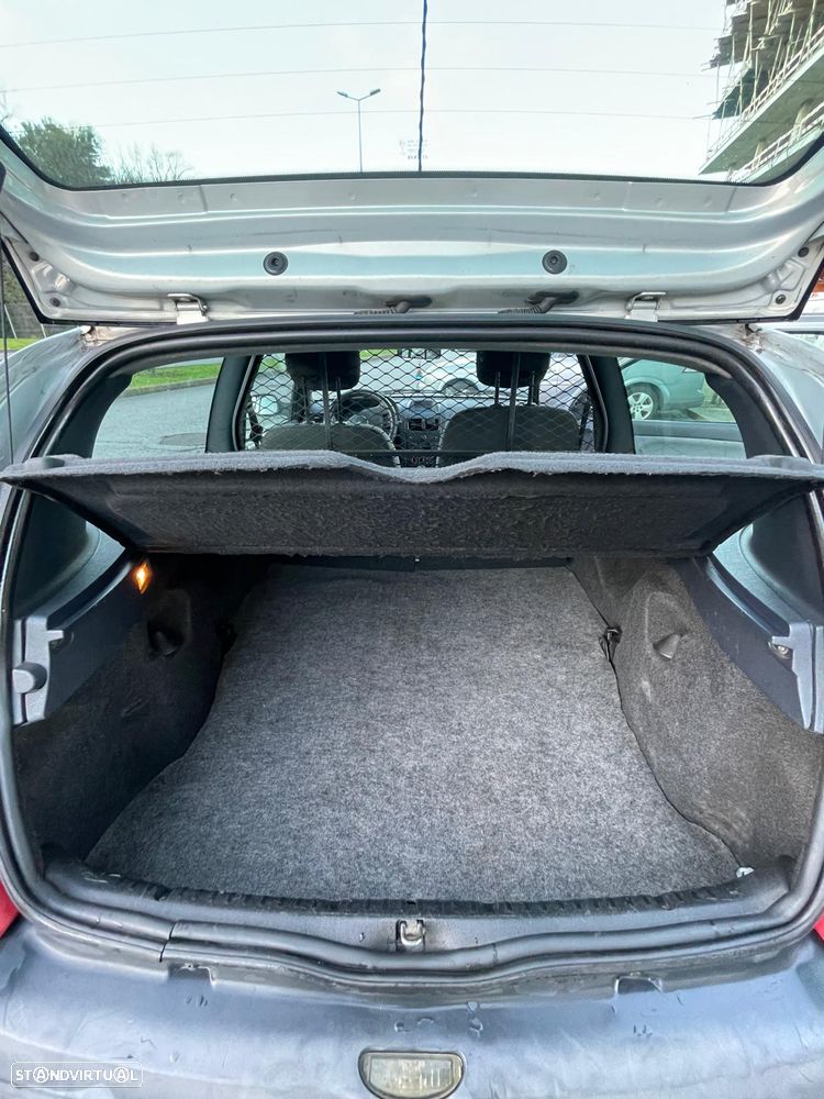 Renault Clio 1.5 dCi Authentique - 12