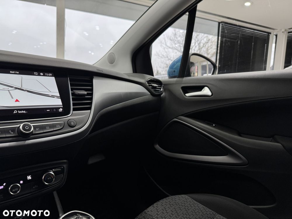 Opel Crossland X - 26