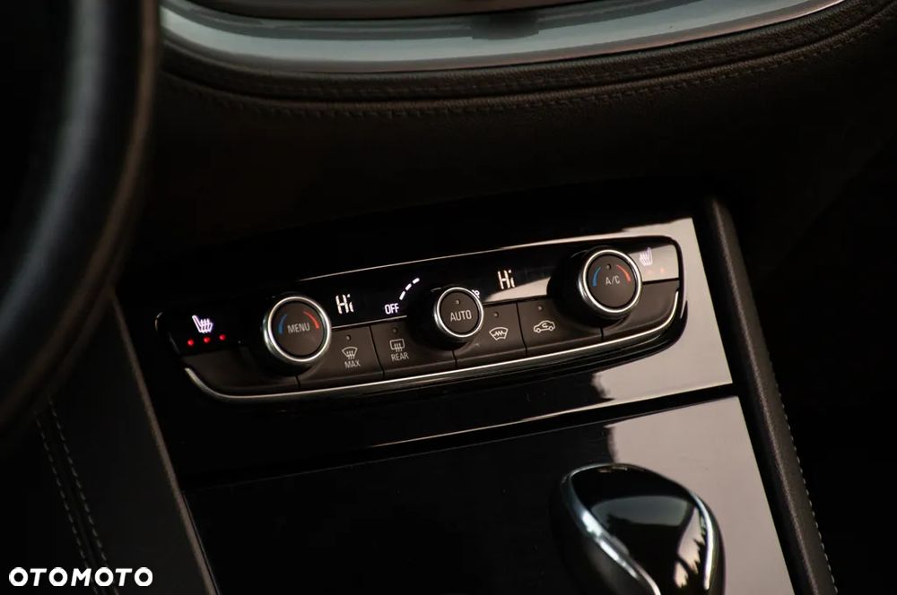 Opel Grandland X - 32