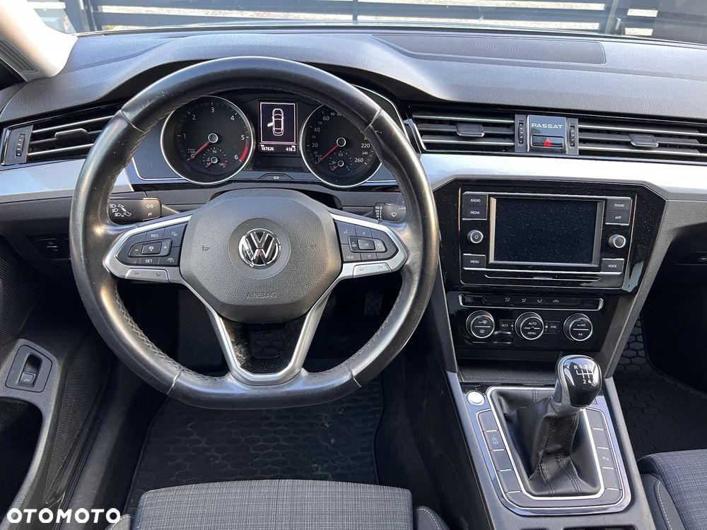 Volkswagen Passat 2.0 TDI EVO Business - 5