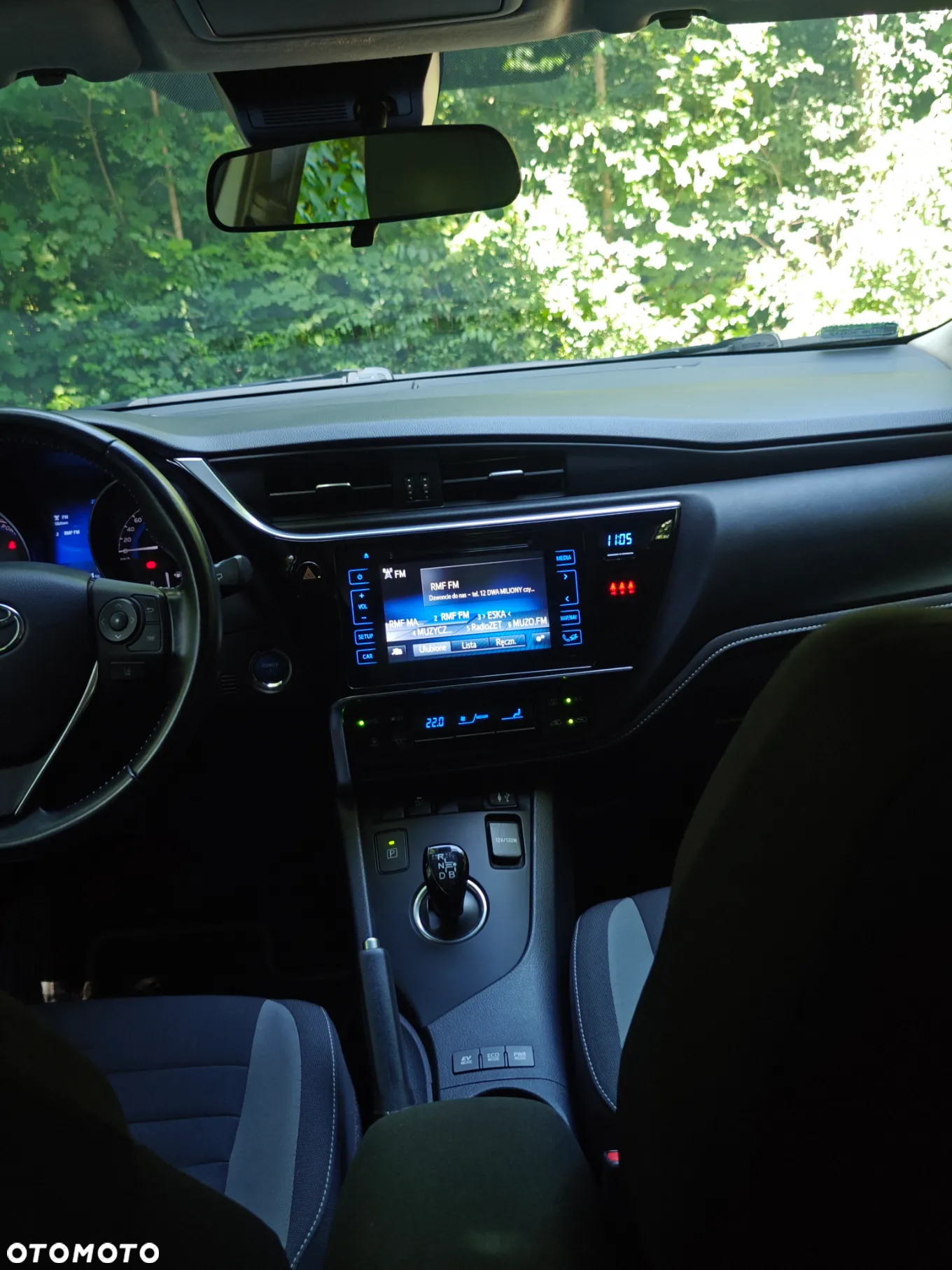Toyota Auris Hybrid 135 Comfort - 29