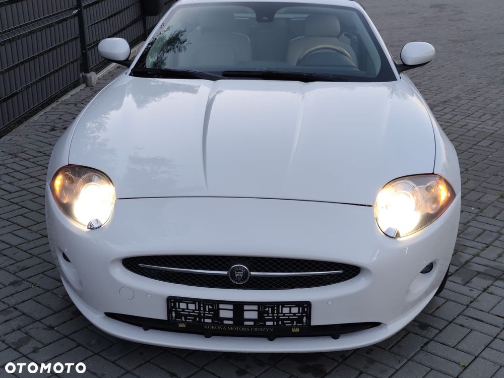 Jaguar XK 4.2 Cabriolet - 9