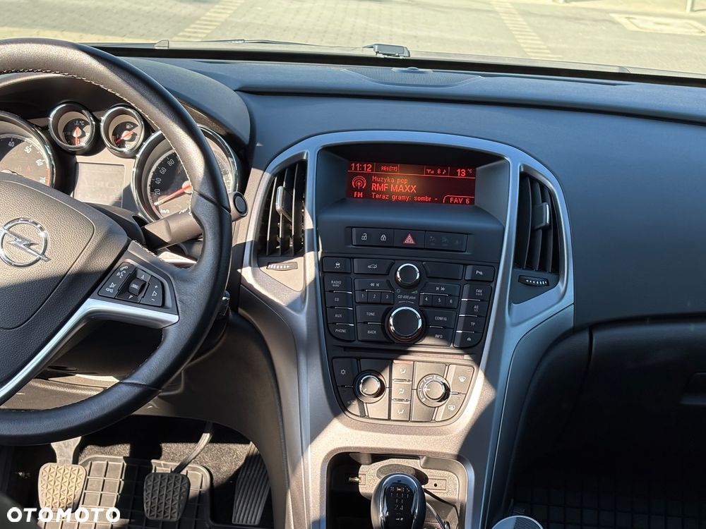 Opel Astra - 11