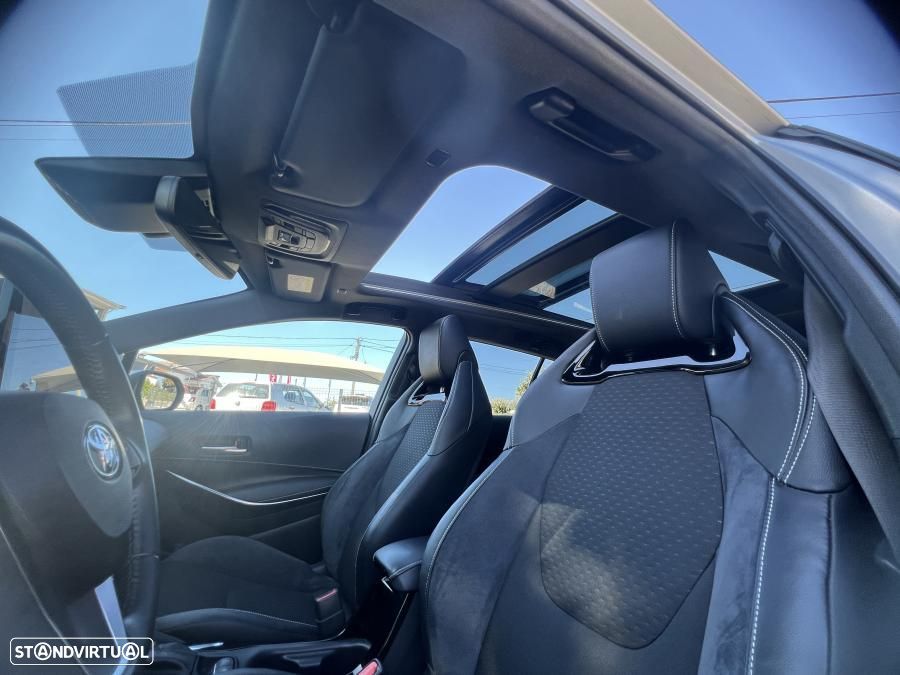 Toyota Corolla Touring Sports 1.8 Hybrid Exclusive - 22