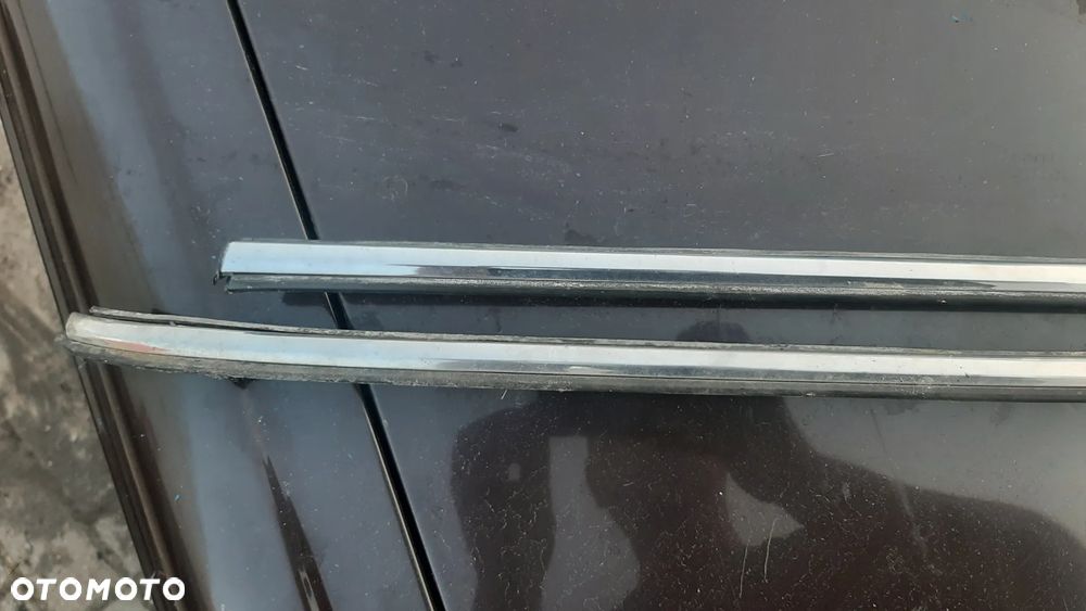 MERCEDES W108 LISTWA TYLNY BŁOTNIK LEWY PRAWY - 5