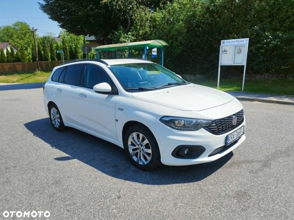 Fiat Tipo 1.4 T-Jet Business Line - 2