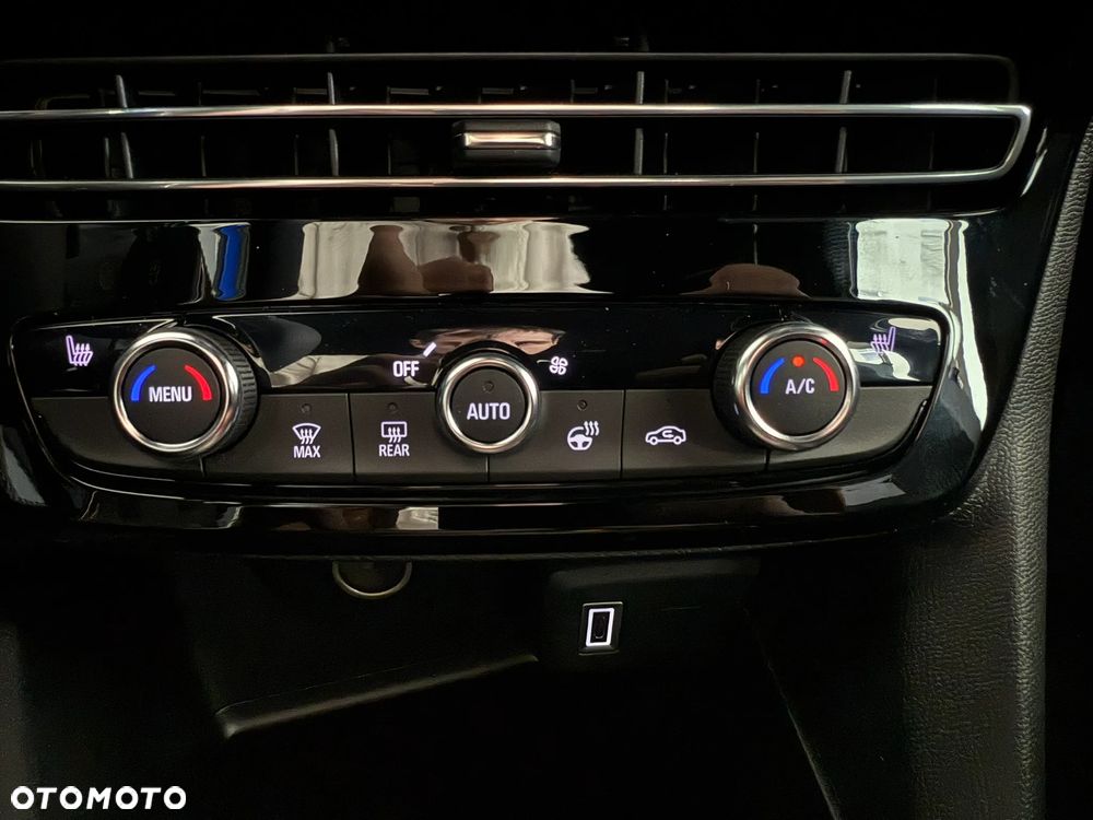 Opel Mokka 1.2 T Edition S&S - 12