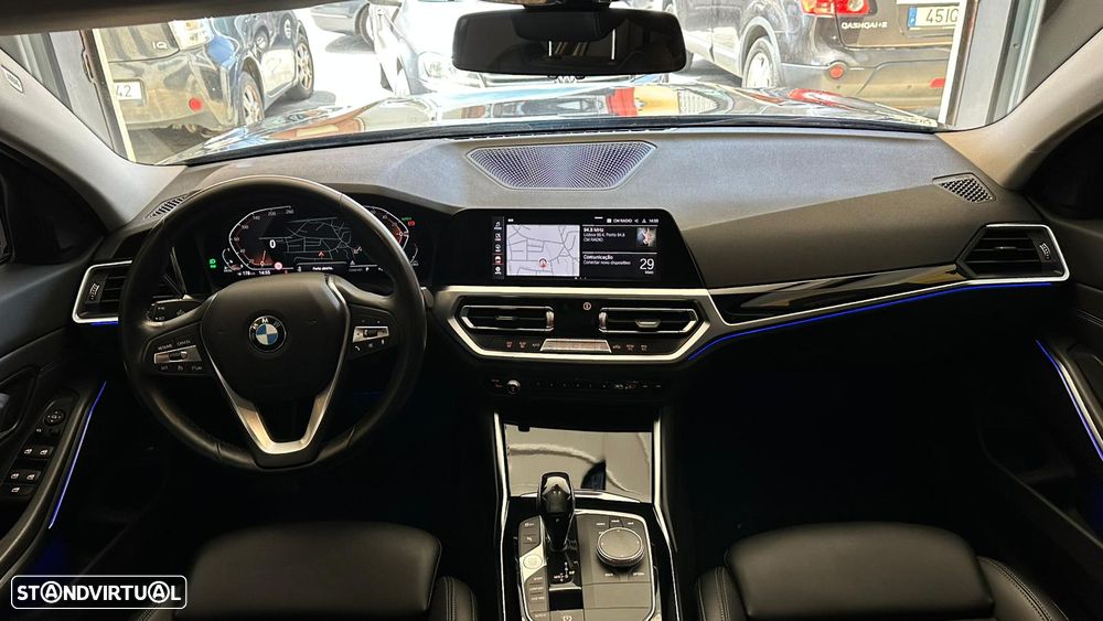 BMW 318 d Aut. Sport Line - 23