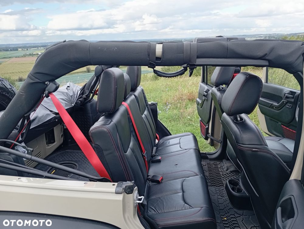 Jeep Wrangler 2.8 CRD Unlim Rubicon - 9